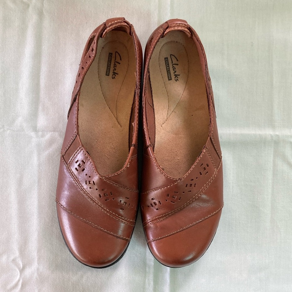 Clarks Evianna Brown Loafers with Perforated Design - Picture 7 of 7